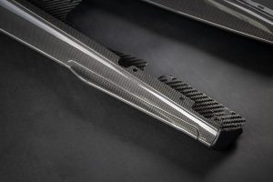 สเกิร์ตข้าง Ferrari Roma Capristo Carbon Fiber Side Skirts Small Fin