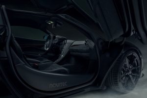 กาบบันได McLaren 750S Novitec