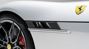 ชิ้นตกแต่งแก้มข้าง Ferrari 12Cilindri Novitec
