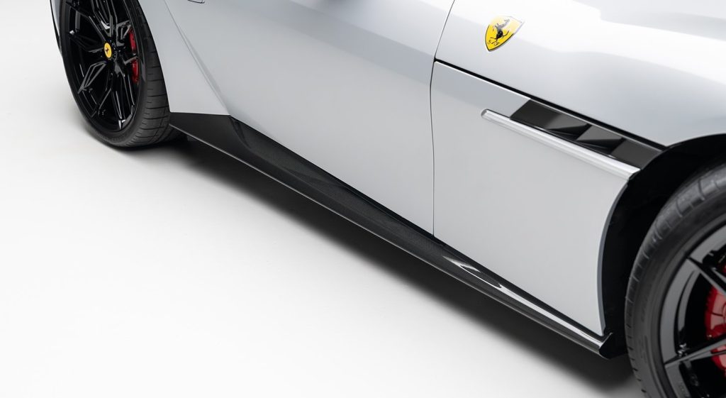 Side Skirts original style Ferrari 12Cilindri Novitec