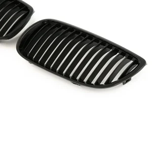 กระจังหน้า BMW E92 3 Series ทรง ก้านเดี่ยว สีดำเงา