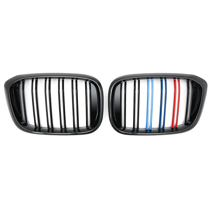 กระจังหน้า BMW G01 X3 ทรง แถบ 3 สี