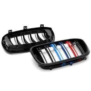 กระจังหน้า BMW G01 X3 ทรง แถบ 3 สี