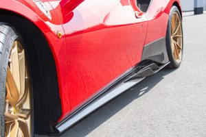 สเกิร์ตข้าง Ferrari 488/F8 Capristo Carbon Fiber Side Skirts With Wings
