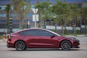 สปอยเลอร์ Carbon Fiber Tesla Model 3 / Performance Sedan ทรง TAKD
