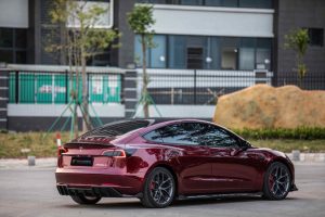 สเกิร์ตข้าง Carbon Fiber Tesla Model 3 / Performance ทรง TAKD