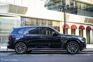 สเกิร์ตข้าง Carbon Fiber BMW X5 M60i M50i s/x Drive 40i G05 ทรง TAKD ปี 2019-ON