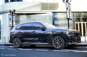 สเกิร์ตข้าง Carbon Fiber BMW X5 M60i M50i s/x Drive 40i G05 ทรง TAKD ปี 2019-ON