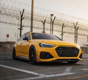 สเกิร์ตข้าง Carbon Fiber Audi RS4 B9.5 ทรง Karbel ปี 2020-ON