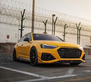 ชิ้นตกแต่งคาร์บอน Carbon Fiber Audi RS4 B9.5 ทรง Karbel (Fog Light Trim Overlay)