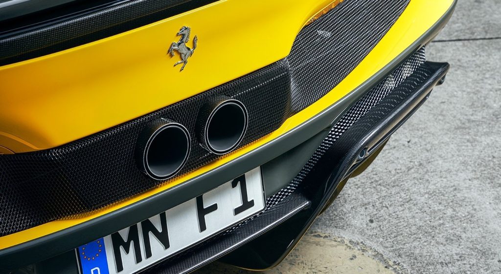 ปลายท่อคาร์บอน-สแตนเลส Ferrari 296 GTB Novitec