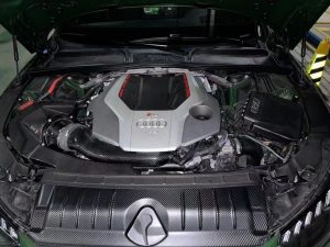 ชุดแต่งห้องเครื่อง Carbon Fiber Audi RS5 B9.5 ทรง Karbel ปี 2020-2025