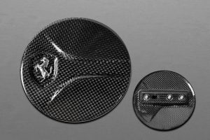 ชิ้นตกแต่งคาร์บอน Ferrari 488 Capristo Carbon Fiber Gas Cap