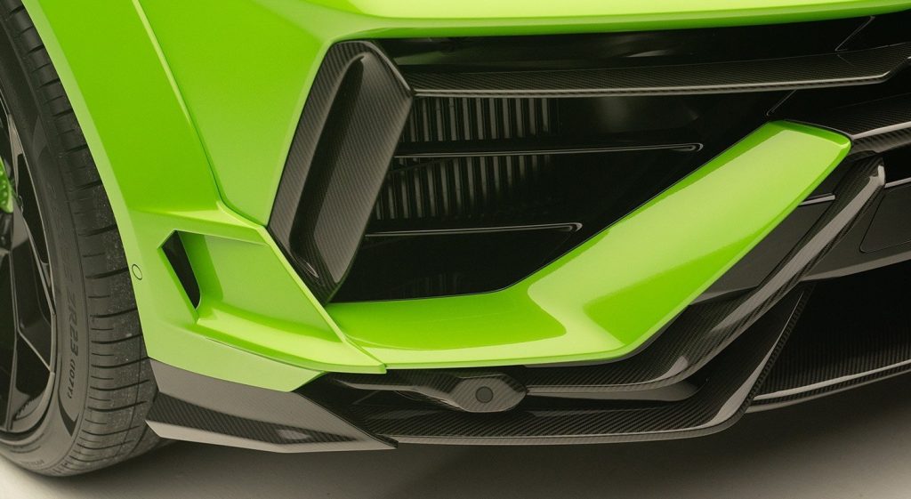 ครอบชิ้นข้างด้านหน้า Lamborghini Urus Performante Novitec