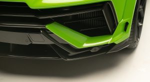 ชิ้นข้างกันชนหน้า ทรงเดิม Lamborghini Urus Performante Novitec (L6 333 92)