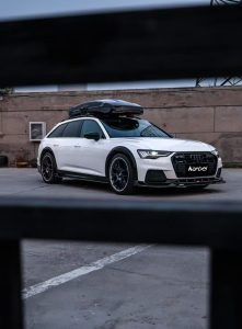 สเกิร์ตข้าง Carbon Fiber Audi A6 Allroad C8 ทรง Karbel Dry Carbon ปี 2022-ON