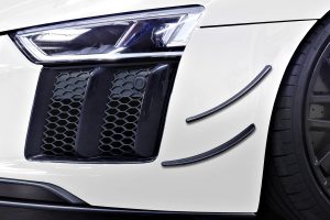 ชิ้นตกแต่งคาร์บอน Audi R8 (Gen2) Capristo Carbon Fiber Front Fins