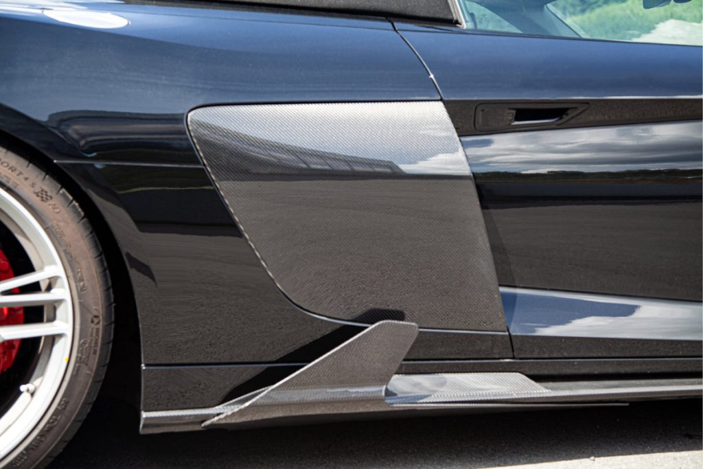 ชิ้นตกแต่งคาร์บอน Audi R8 (Gen2) Facelift Capristo Carbon Fiber Side Fins