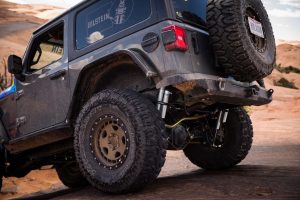 โช๊คอัพออฟโรดพร้อมกระบอกพักน้ำมัน Bilstein B8 5160