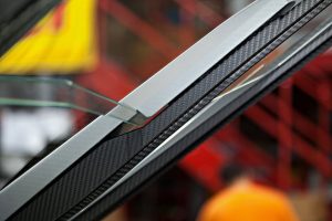 ฝากระโปรงหน้า Lamborghini Huracan Capristo Carbon Fiber + Glass Bonnet No Scoops