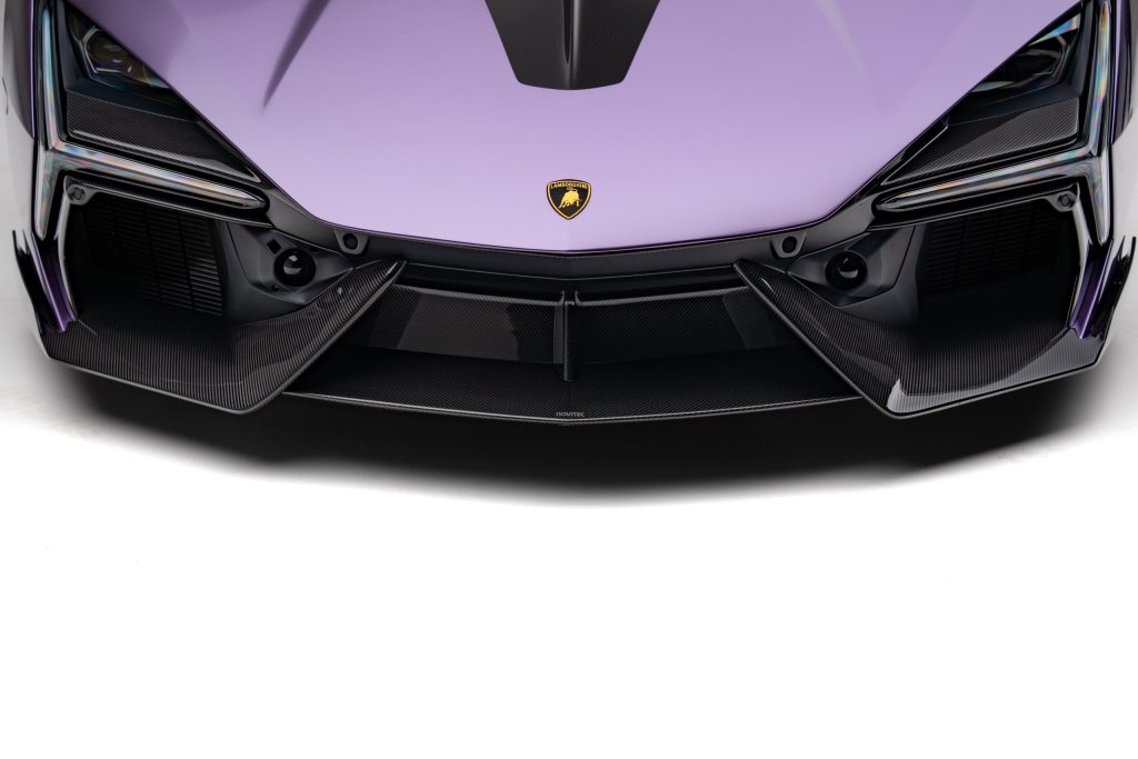 ค้ำโช้คหน้า Lamborghini Revuelto Novitec