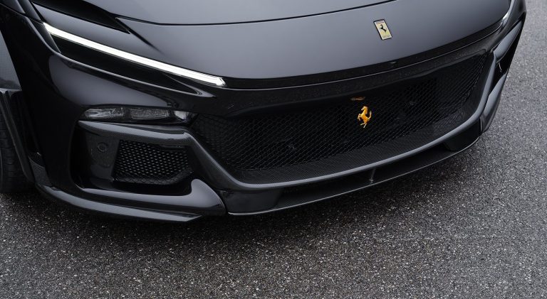 กันชนหน้าคาร์บอน Ferrari Purosangue Novitec