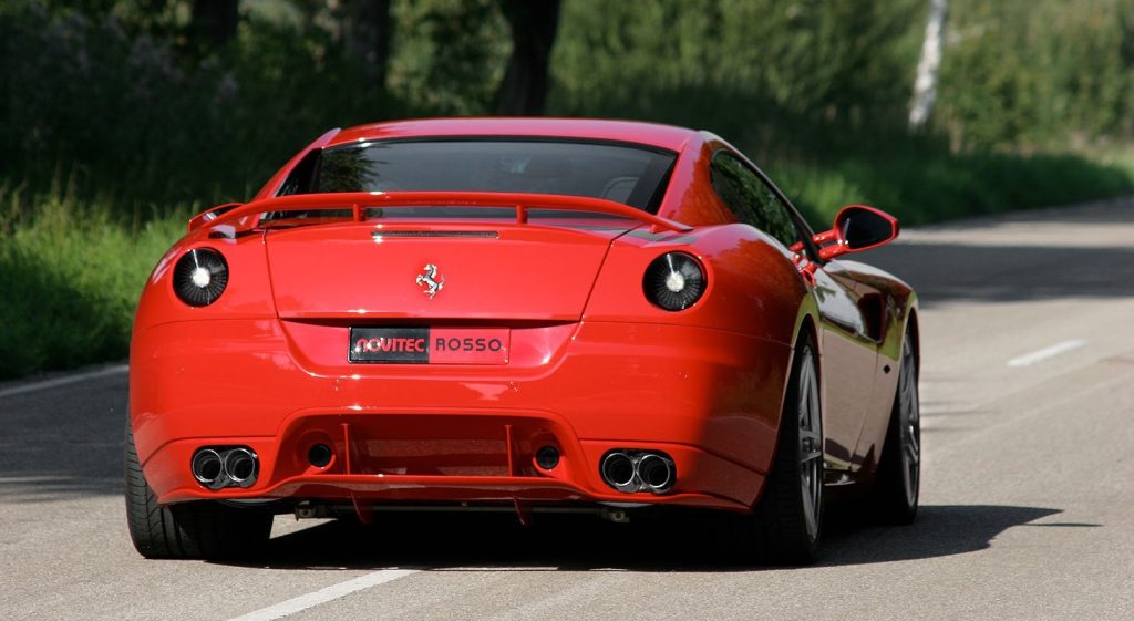 ชิ้นตกแต่งคาร์บอน Ferrari 599 GTB Novitec