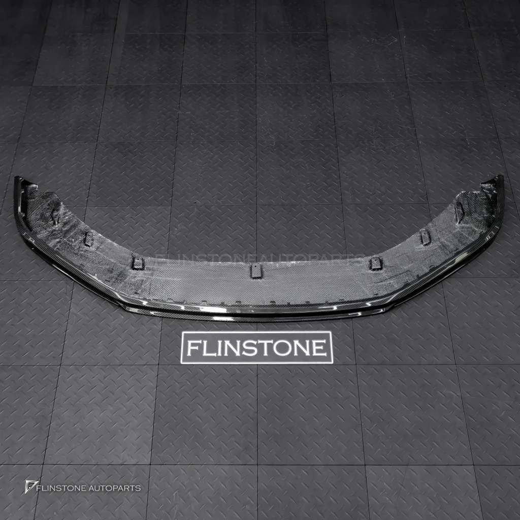 ลิ้นหน้า Carbon fiber สำหรับ Porsche 976 Panamera ทรง USUS Autoclave