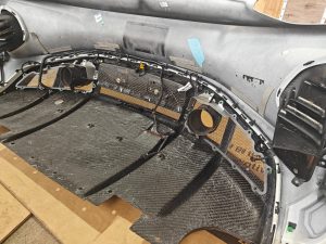 ดิฟฟิวเซอร์ Carbon Fiber Lotus Emira 3.6 V6 2.0 Four-cylinder ทรง Karbel V6