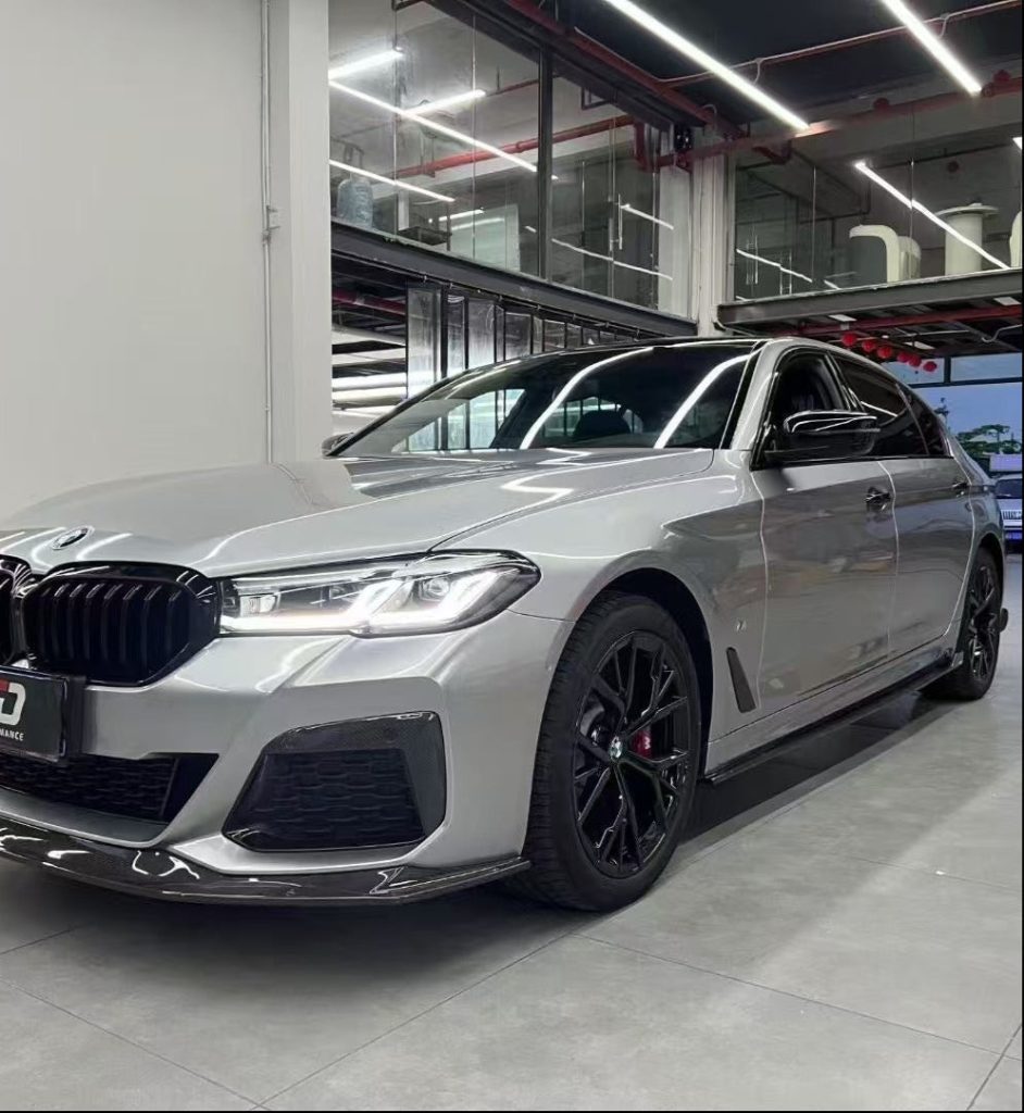 สเกิร์ตข้าง Carbon Fiber BMW G30 G31 530i 540i M550i LCI ทรง Karbel