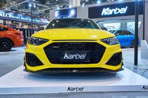 ชิ้นตกแต่งคาร์บอน Carbon Fiber Audi RS4 B9.5 ทรง Karbel (Head Light Trim Overlay)