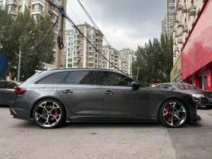 สปอยเลอร์ Carbon Fiber Audi RS4 B9 / B9.5 ทรง Karbel
