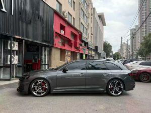 สปอยเลอร์ Carbon Fiber Audi RS4 B9 / B9.5 ทรง Karbel