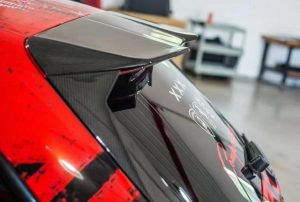 สปอยเลอร์หลังคา Carbon Fiber Audi RS4 B9 / B9.5 ทรง Karbel V1