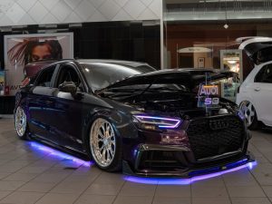 กันชน Carbon Fiber Audi S3 A3 S-bumper 8.5V Hatchback ทรง Karbel กันชน S ปี 2017-2020 (Upper Valences)