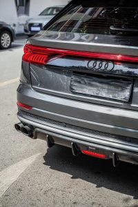 ดิฟฟิวเซอร์ Carbon Fiber Audi SQ8 Q8 ทรง Karbel V2 Dry Carbon ปี 2019-ON