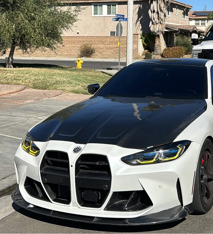 ชิ้นตกแต่งคาร์บอน Carbon Fiber BMW M3 G80 G81 M4 G82 G83 ทรง Karbel Dry Carbon ปี 2021-ON