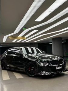 ลิ้นหน้า Carbon Fiber BMW i5 xDrive40/eDrive40/M60 540i/530i/550e xDrive G60/61 ทรง Karbel V2