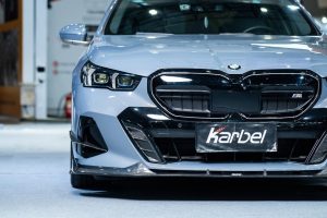 ลิ้นหน้า Carbon Fiber BMW i5 xDrive40/M60 540i/550e xDrive G60 G61 ทรง Karbel V1