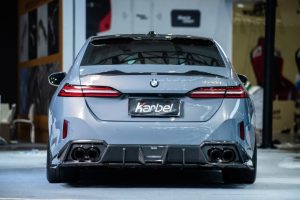 สปอยเลอร์หลังคา Carbon Fiber BMW i5 xDrive40/M60 540i/550e xDrive G60 G61 ทรง Karbel
