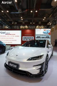 ลิ้นหน้า Carbon Fiber Tesla Model 3 Highland Performance ทรง Karbel Dry Carbon ปี 2024-ON