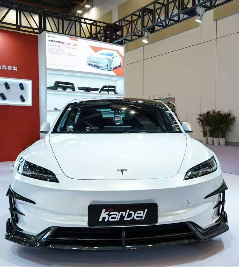 ชุดแต่ง Tesla