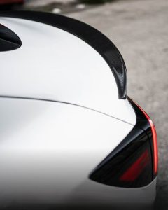 สปอยเลอร์ Carbon Fiber Tesla Model 3 Highland / P Coupe ทรง Karbel V2 Dry Carbon ปี 2024-ON