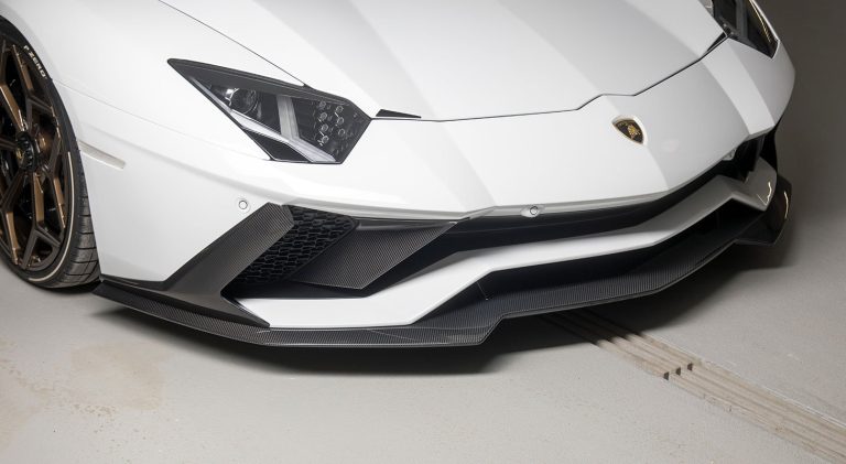 ลิ้นหน้า Lamborghini Aventador S Novitec แบบลิ้น