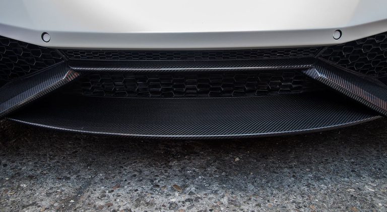ค้ำโช้คหน้า Lamborghini Huracan Coupe Novitec