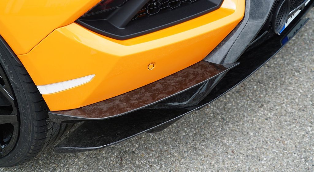 ชิ้นเสริมดิฟฟิวเซอร์ด้านบน Lamborghini Huracan Performante Novitec