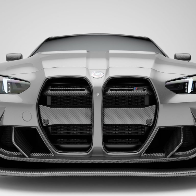 กระจังหน้า (รุ่นไม่มีเรดาร์ ACC)คาร์บอนไฟเบอร์ สาย Race BMW M3 G80 RevoZport