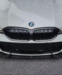 กระจังหน้า Carbon Fiber BMW 3 Series 330i M340i LCI G20 G21 ทรง TAKD