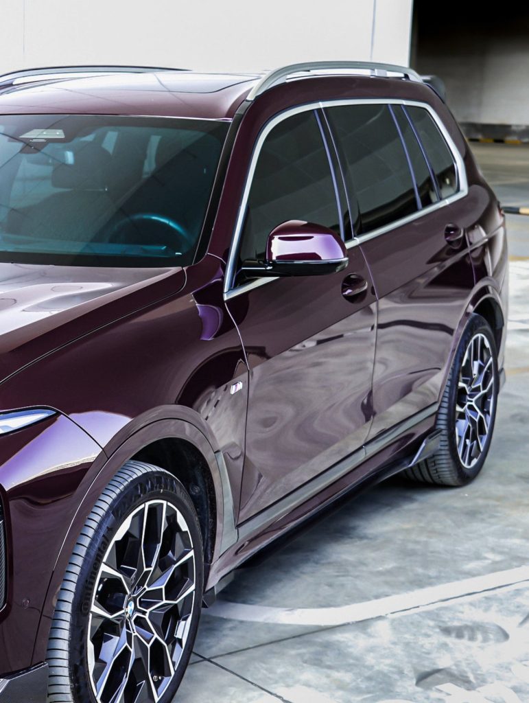 สเกิร์ตข้าง Carbon Fiber BMW X7 xDrive40i M60i ALPINA XB7 LCI G07 ทรง TAKD Dry Carbon ปี 2023-ON