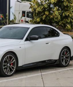 สเกิร์ตข้าง Carbon Fiber BMW 2 Series 230i M240i G42 ทรง TAKD Dry Carbon ปี 2022-ON